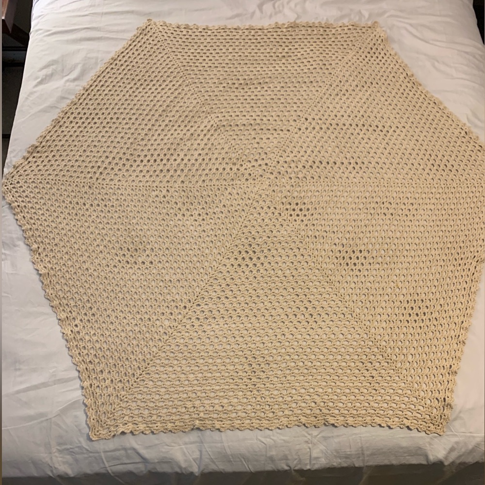 Elegant Cream Crocheted Table cloth 53”x60”